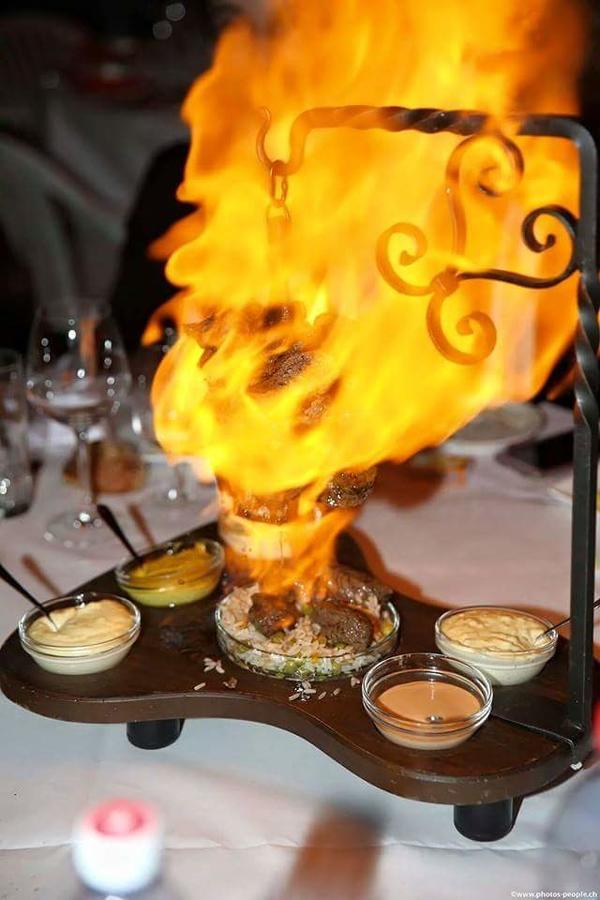 Hotel Restaurant Du Cret Bourg-Saint-Pierre Εξωτερικό φωτογραφία